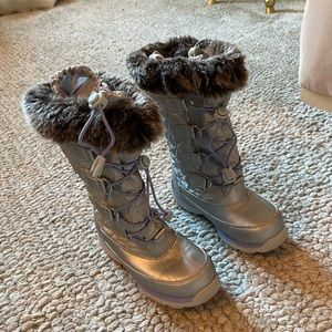 Lands End girls snow boots